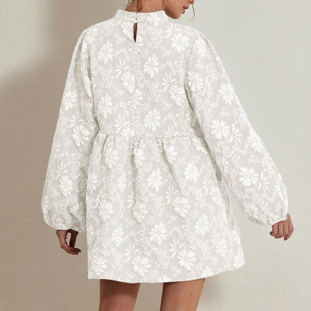White Elegant Women's Textured Floral Lantern Sleeve A-Line Mini Skirt - Picture 2 of 6